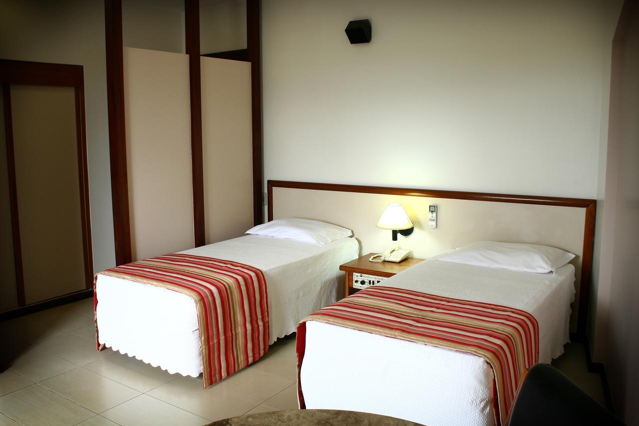 Hotel Beira Rio Itumbiara Exterior photo